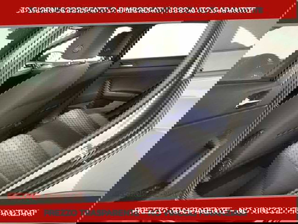 Volkswagen Taigo nuova a Chieti (6)