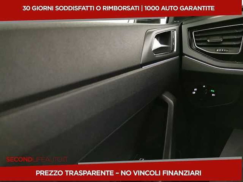 Volkswagen Taigo nuova a Chieti (18)
