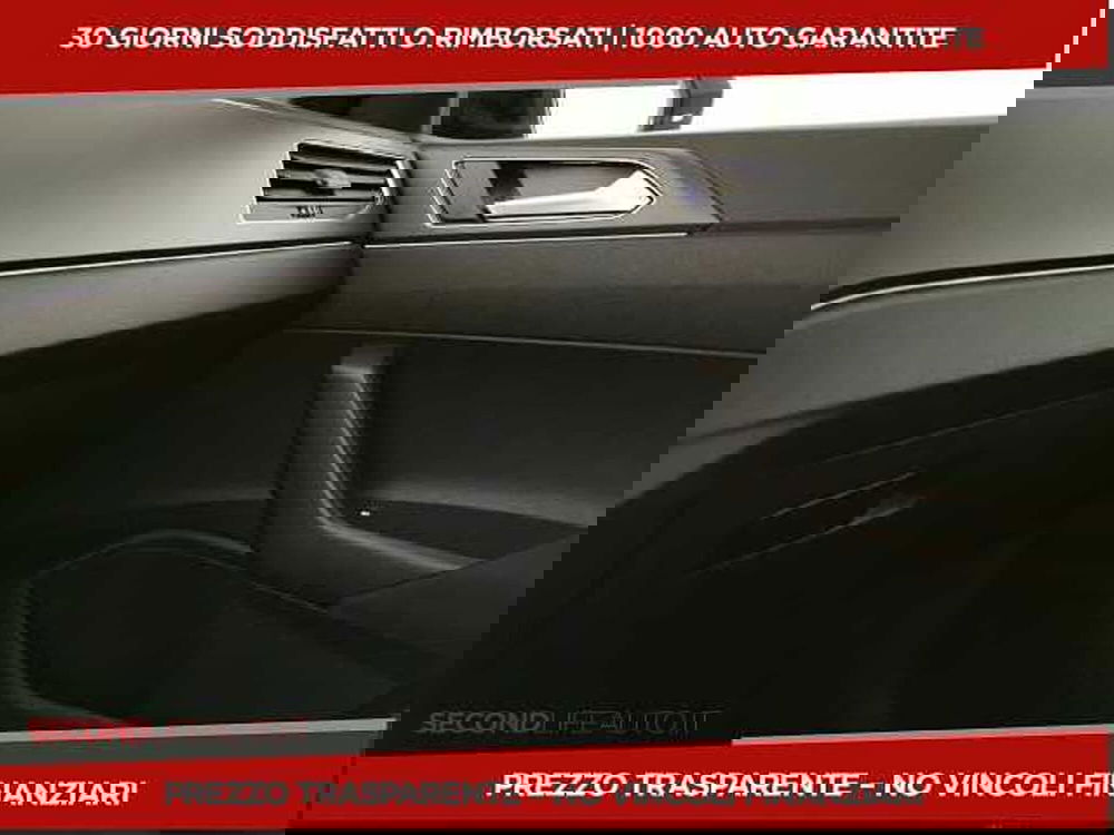 Volkswagen Taigo nuova a Chieti (18)