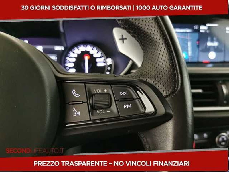 Alfa Romeo Stelvio usata a Chieti (11)