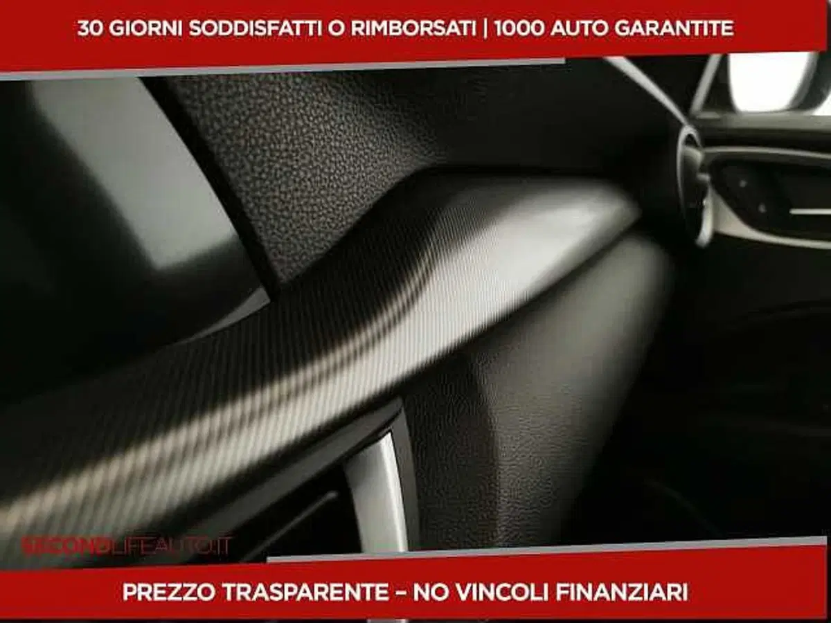 Alfa Romeo Stelvio usata a Chieti (18)