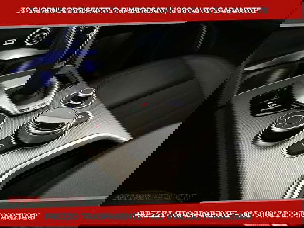 Alfa Romeo Stelvio usata a Chieti (19)