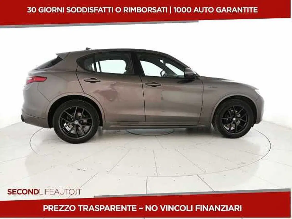 Alfa Romeo Stelvio usata a Chieti (4)