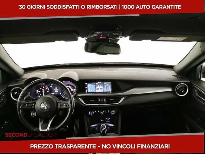 Alfa Romeo Stelvio usata a Chieti (8)