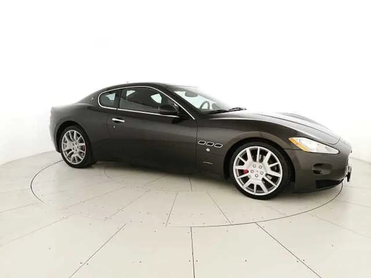 Maserati Granturismo usata a Chieti (4)