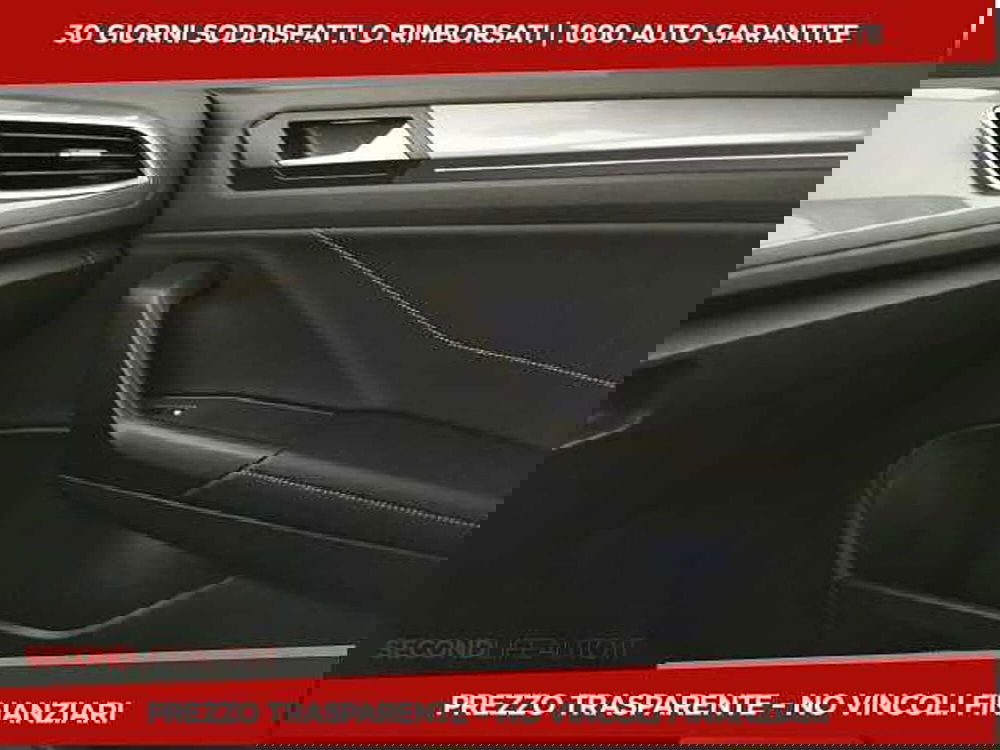 Volkswagen T-Roc usata a Chieti (12)