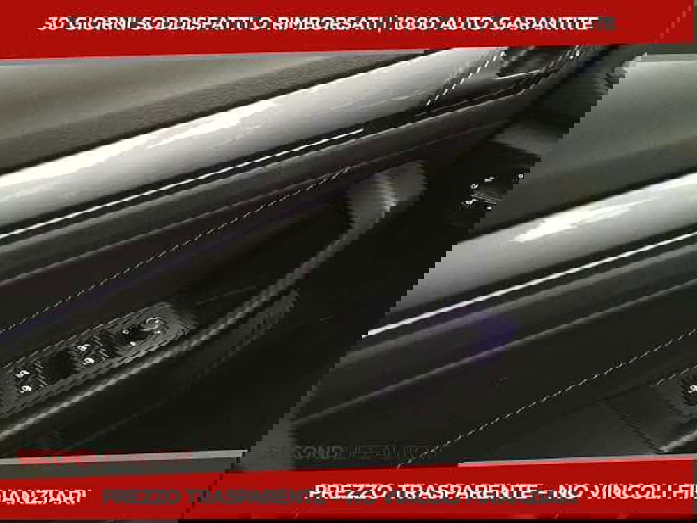 Volkswagen T-Roc usata a Chieti (8)