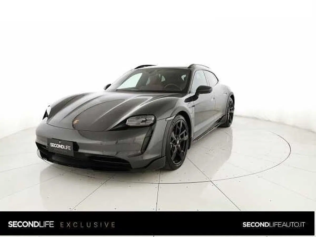 Porsche Taycan Cross Turismo usata a Chieti