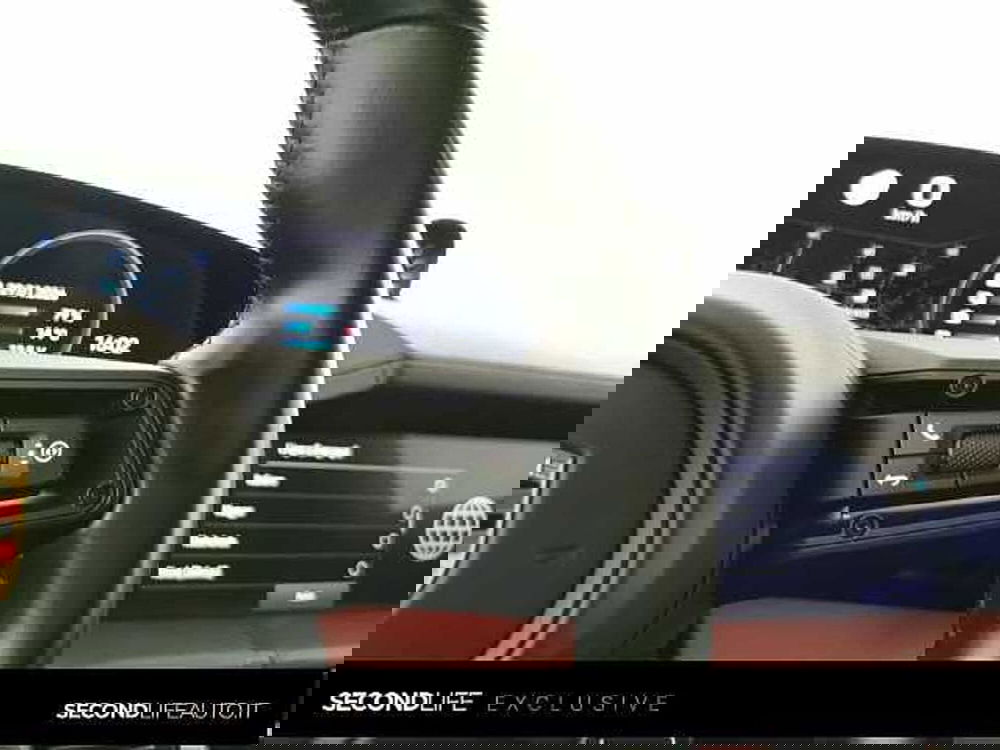 Porsche Taycan Cross Turismo usata a Chieti (12)