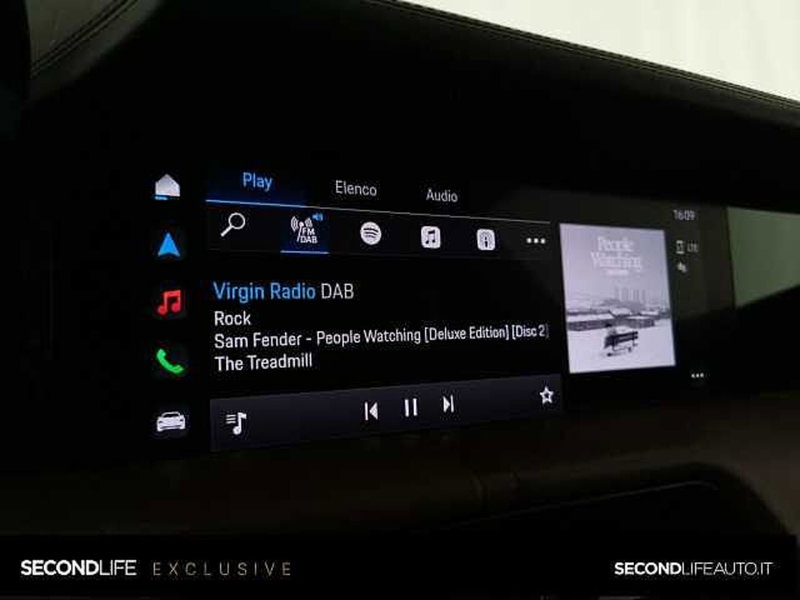 Porsche Taycan Cross Turismo usata a Chieti (19)