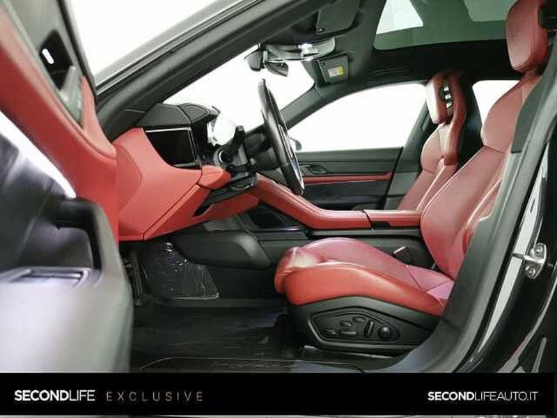 Porsche Taycan Cross Turismo usata a Chieti (5)