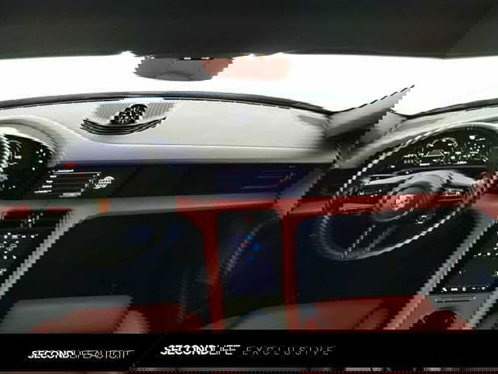 Porsche Taycan Cross Turismo usata a Chieti (9)