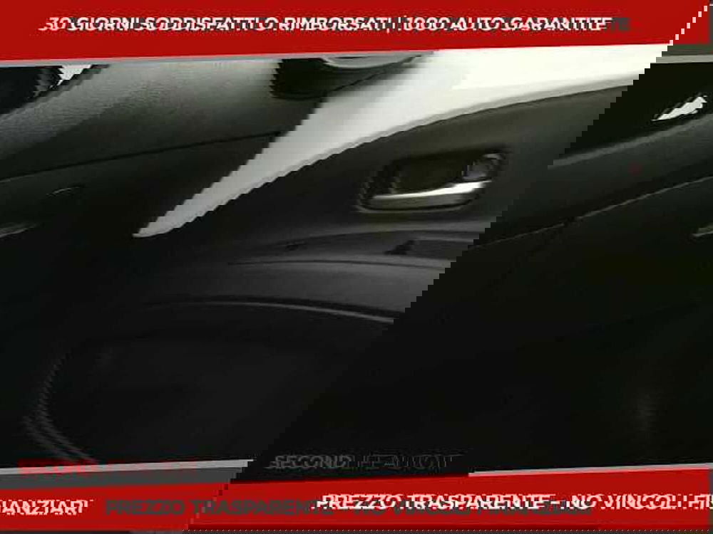 Toyota Aygo X nuova a Chieti (19)