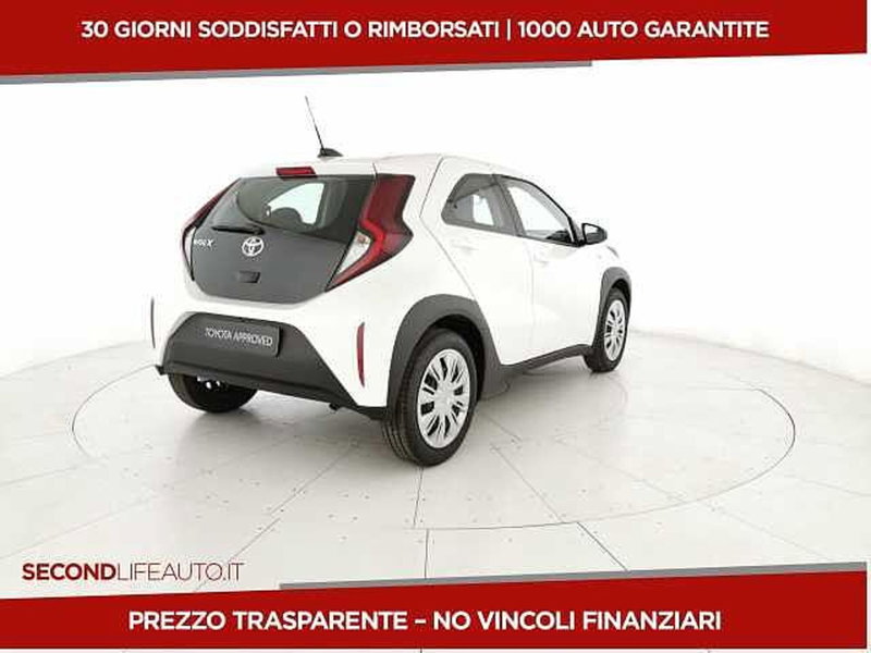 Toyota Aygo X nuova a Chieti (3)