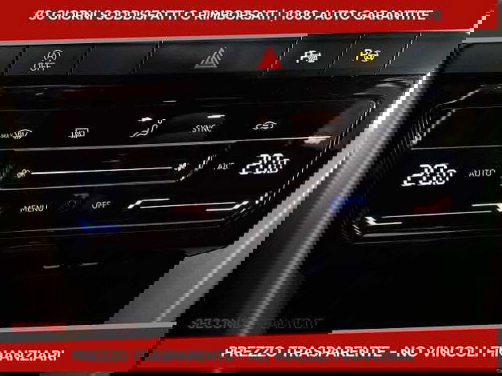 Volkswagen T-Roc Cabrio usata a Chieti (11)