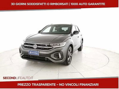 Volkswagen T-Roc 1.0 TSI R-Line del 2023 usata a San Giovanni Teatino