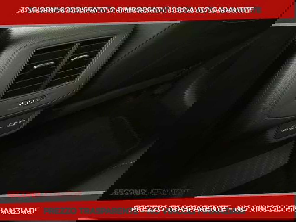 Volkswagen T-Roc usata a Chieti (17)