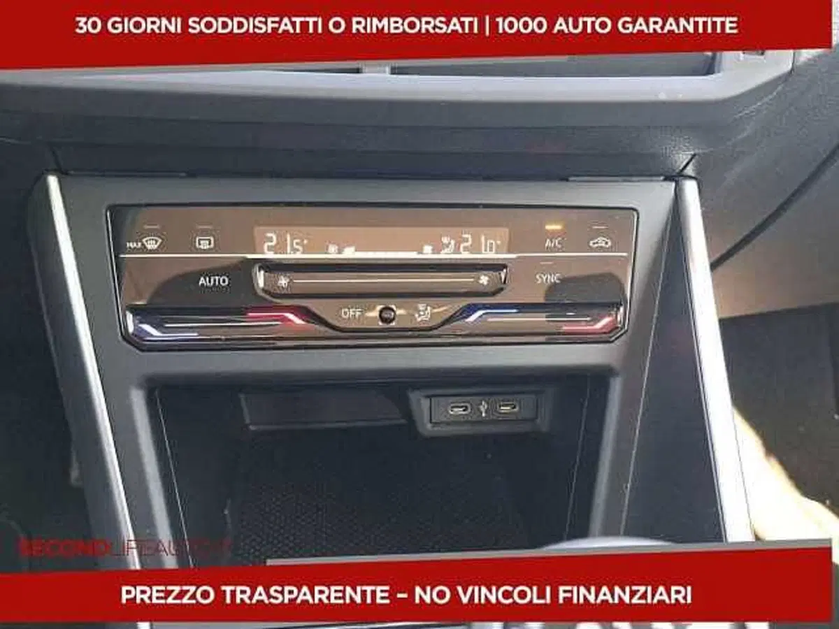 Volkswagen Taigo usata a Chieti (9)