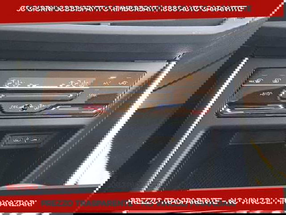 Volkswagen Taigo usata a Chieti (9)