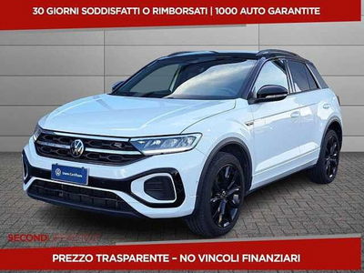 Volkswagen T-Roc 1.0 TSI R-Line del 2023 usata a San Giovanni Teatino