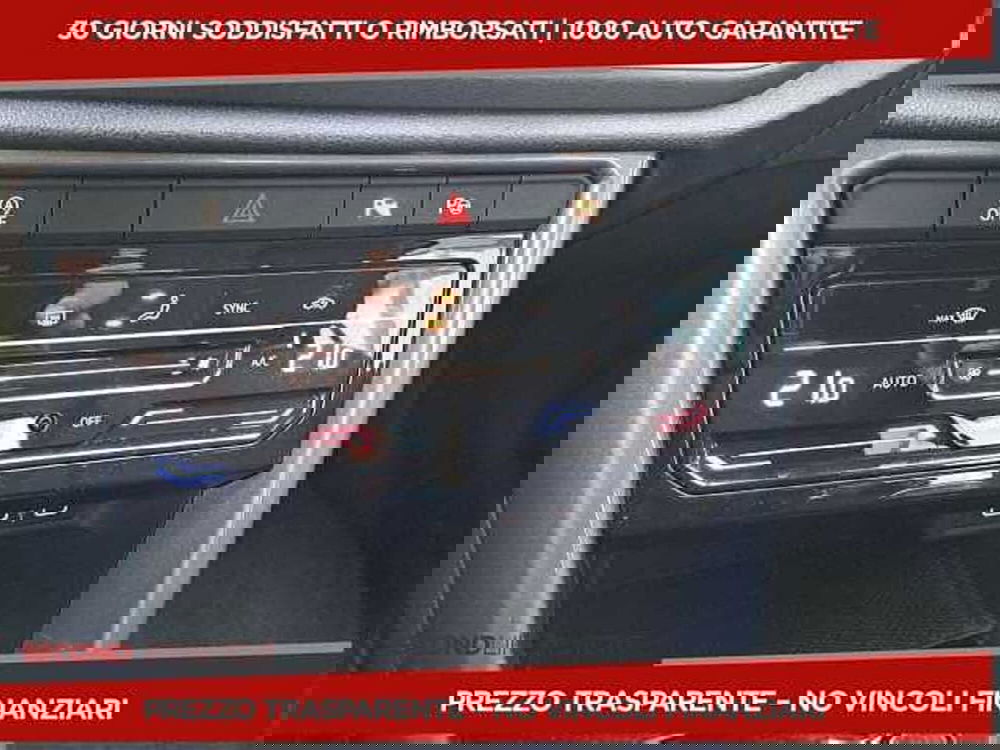 Volkswagen T-Roc usata a Chieti (12)
