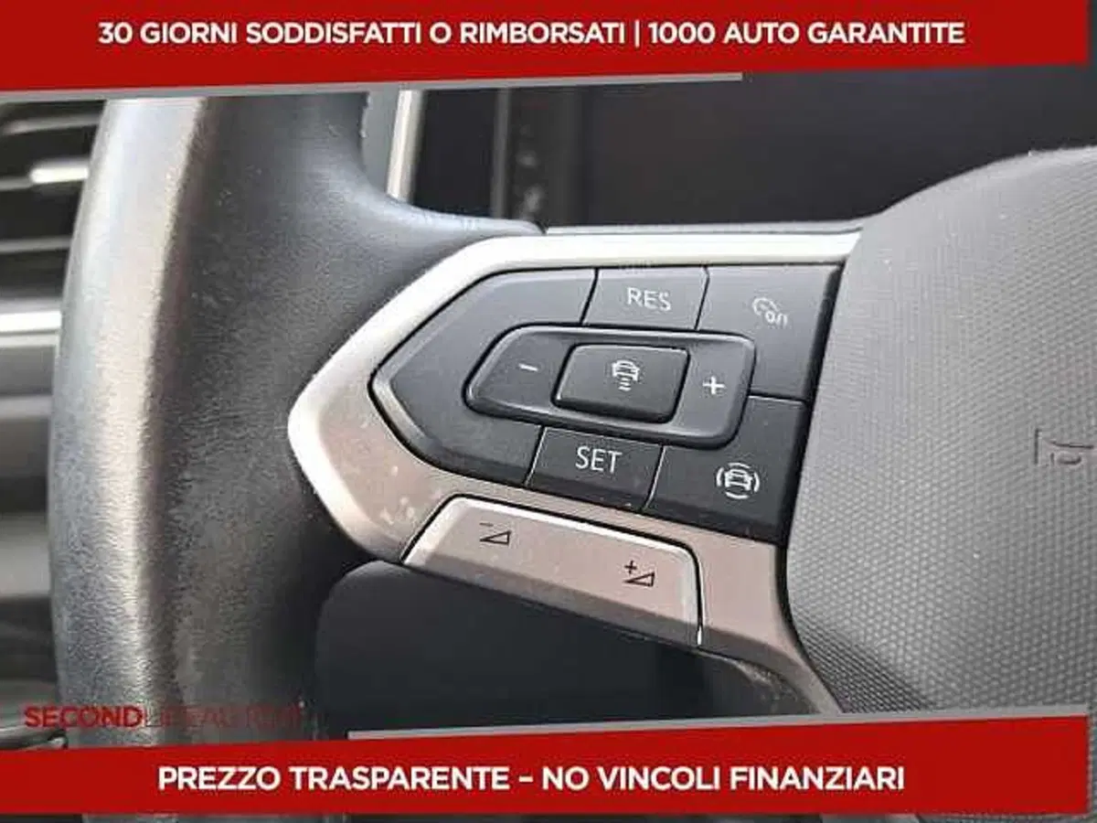 Volkswagen T-Roc usata a Chieti (7)