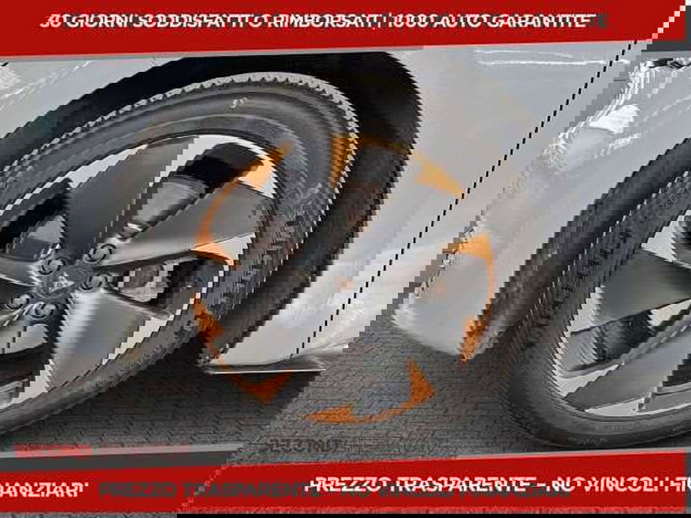 Cupra Born usata a Chieti (6)