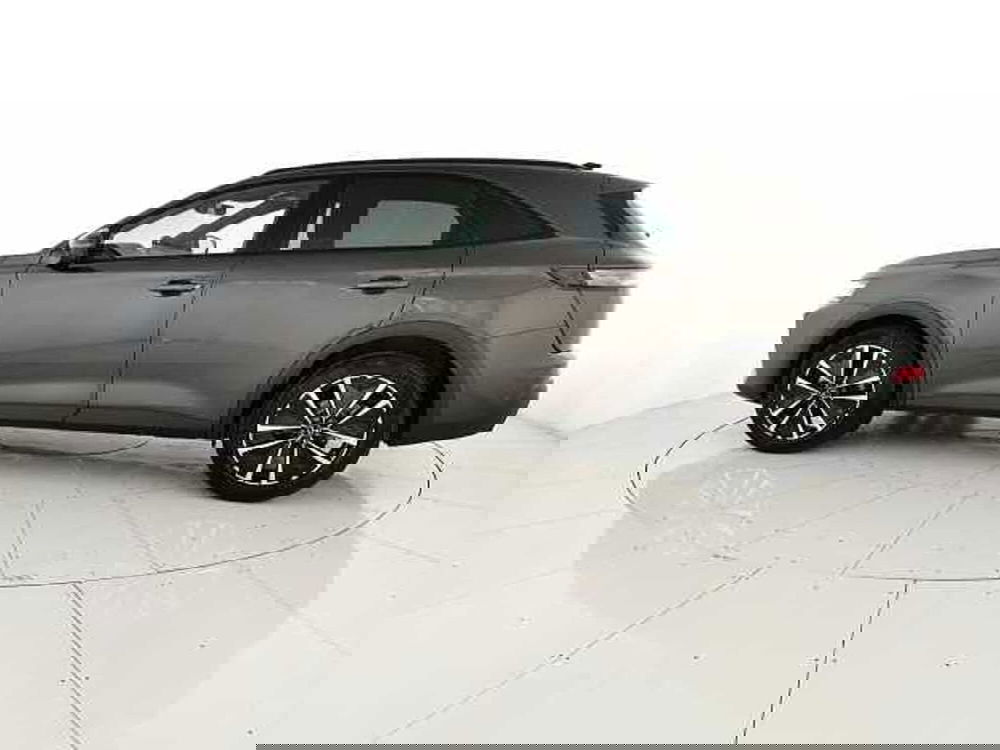 Ds DS 7 nuova a Chieti (2)