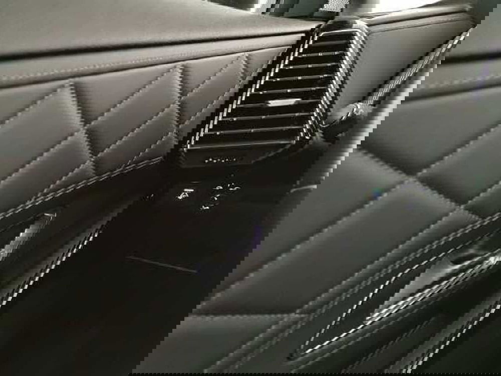 Ds DS 7 nuova a Chieti (19)