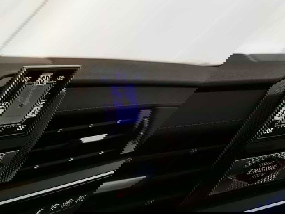 Ds DS 7 nuova a Chieti (20)