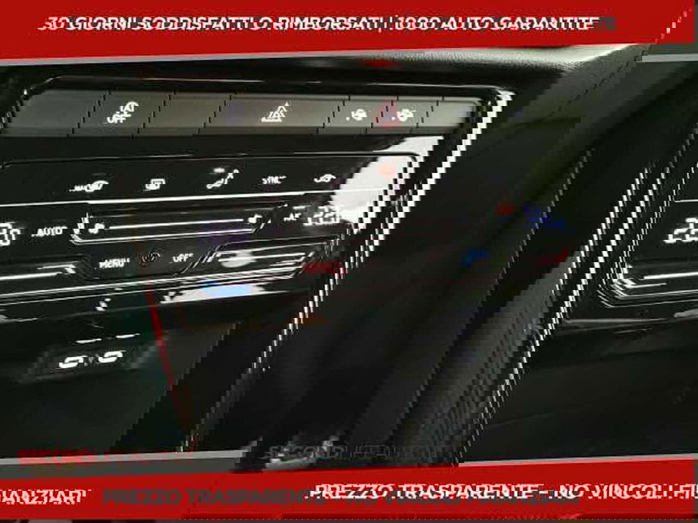 Volkswagen T-Roc usata a Chieti (16)