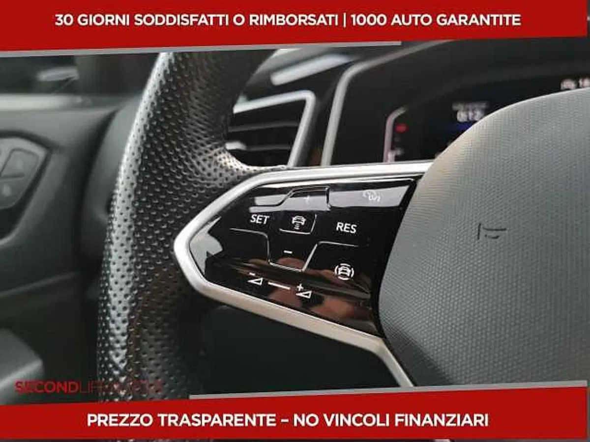 Volkswagen T-Roc usata a Chieti (12)