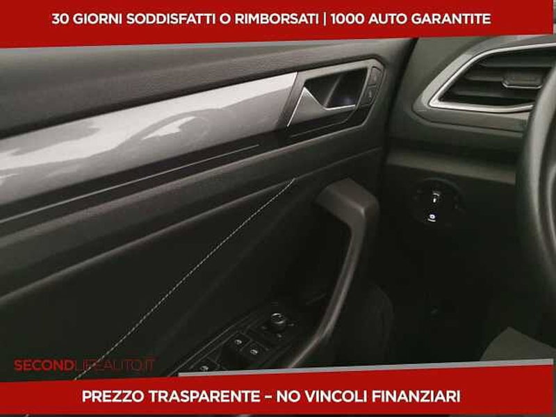 Volkswagen T-Roc usata a Chieti (12)
