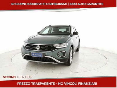 Volkswagen T-Roc 1.5 tsi Life del 2022 usata a San Giovanni Teatino