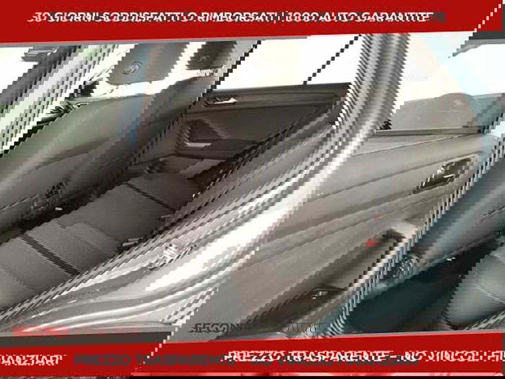 Volkswagen T-Roc usata a Chieti (8)