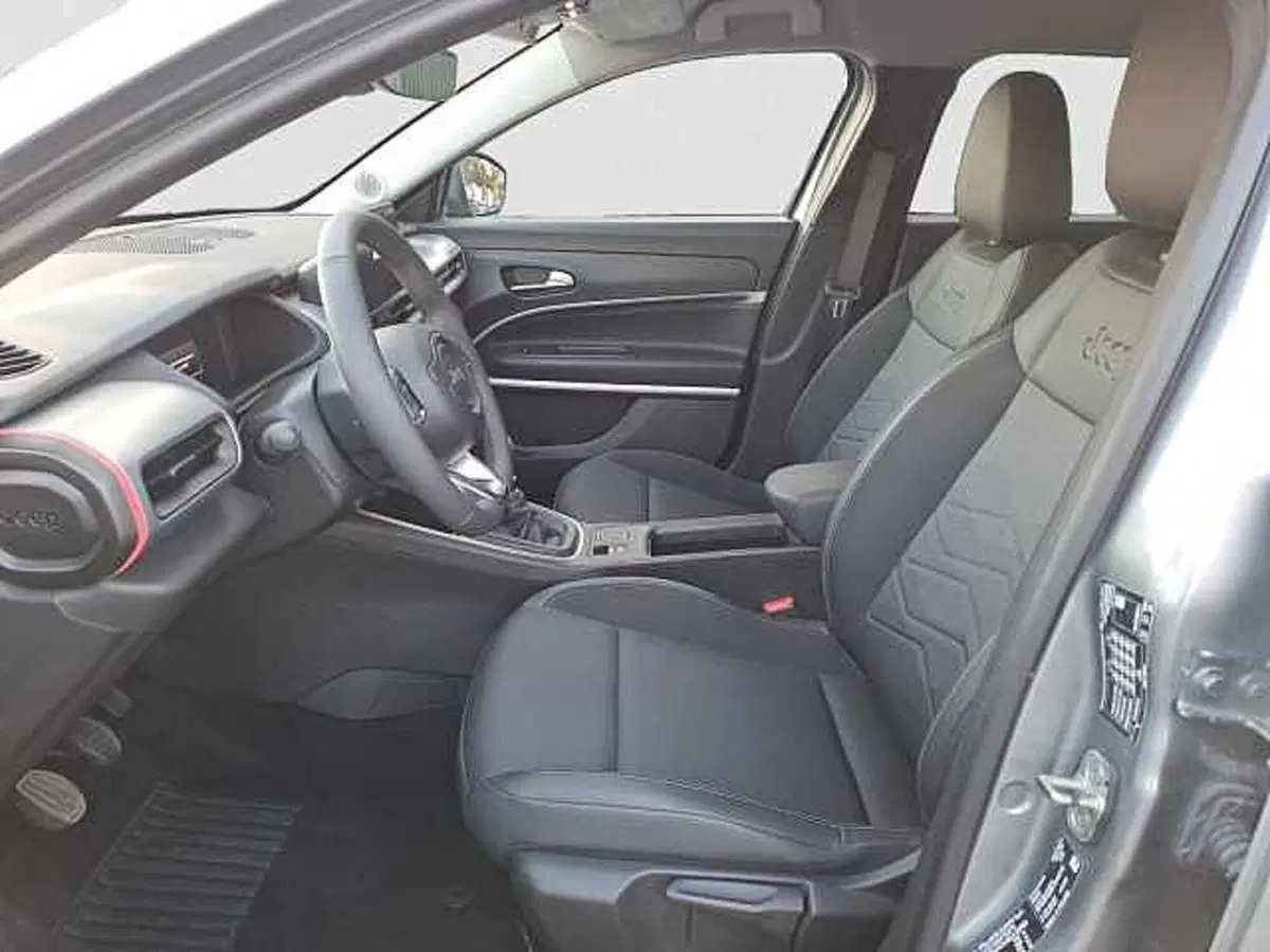 Jeep Avenger usata a Venezia (10)
