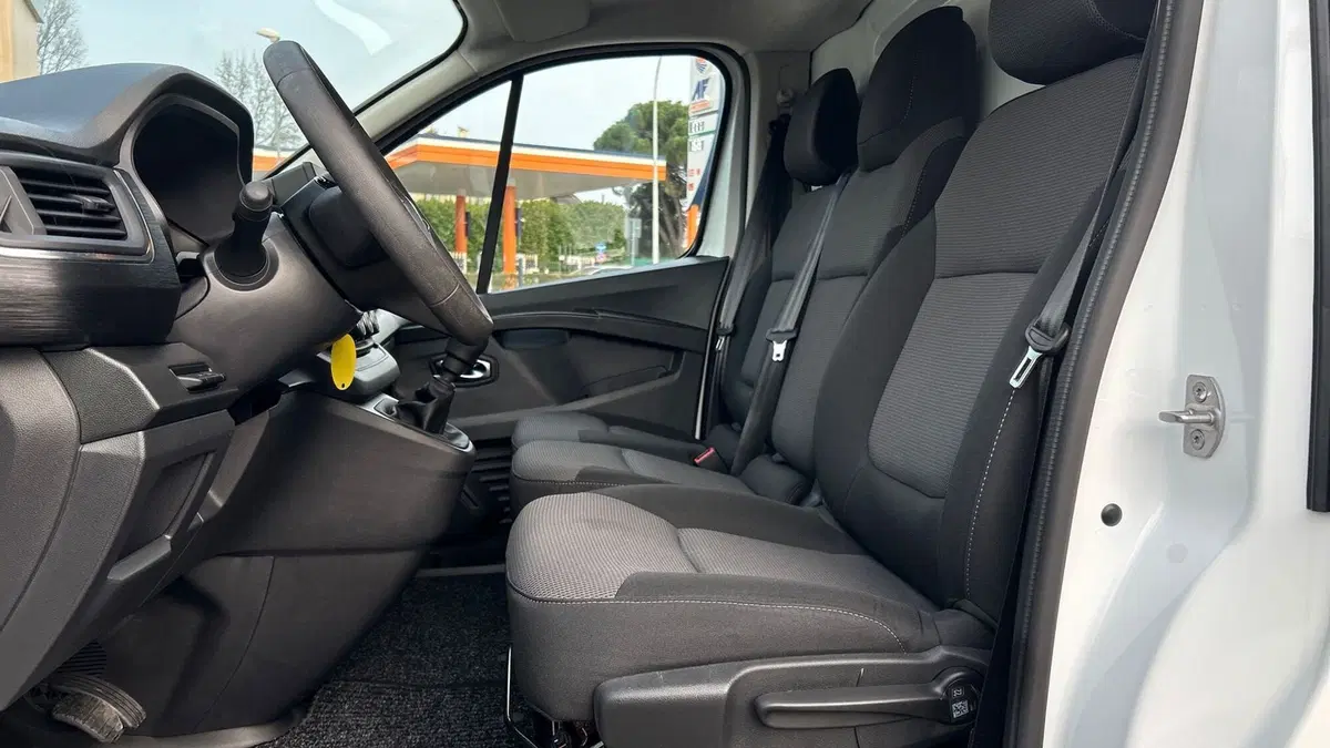 Renault Trafic Furgone usata a Padova (16)