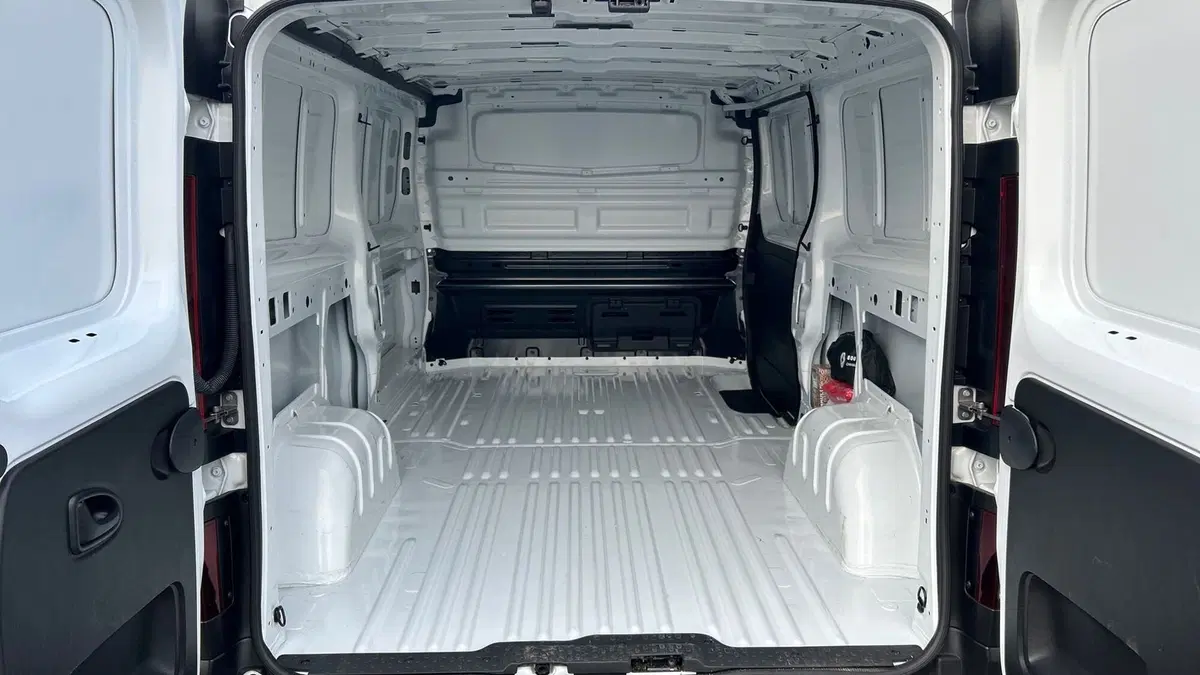 Renault Trafic Furgone usata a Padova (18)