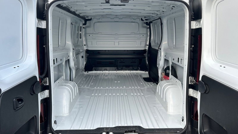 Renault Trafic Furgone usata a Padova (18)