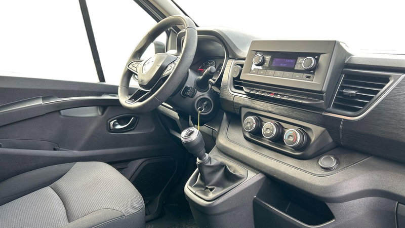 Renault Trafic Furgone usata a Padova (7)