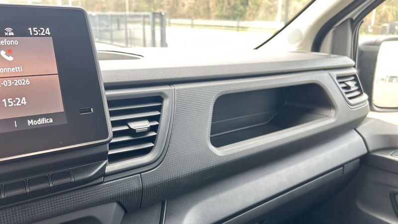 Renault Trafic Furgone nuova a Padova (13)