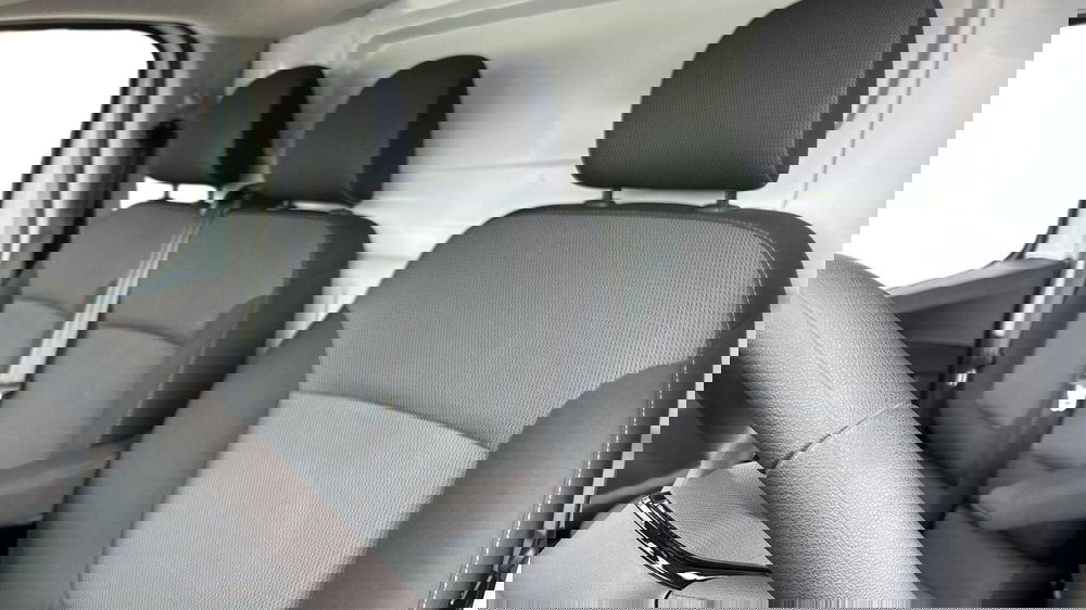 Renault Trafic Furgone nuova a Padova (17)