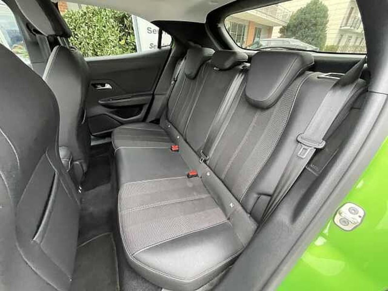 Opel Mokka-e usata a Torino (11)