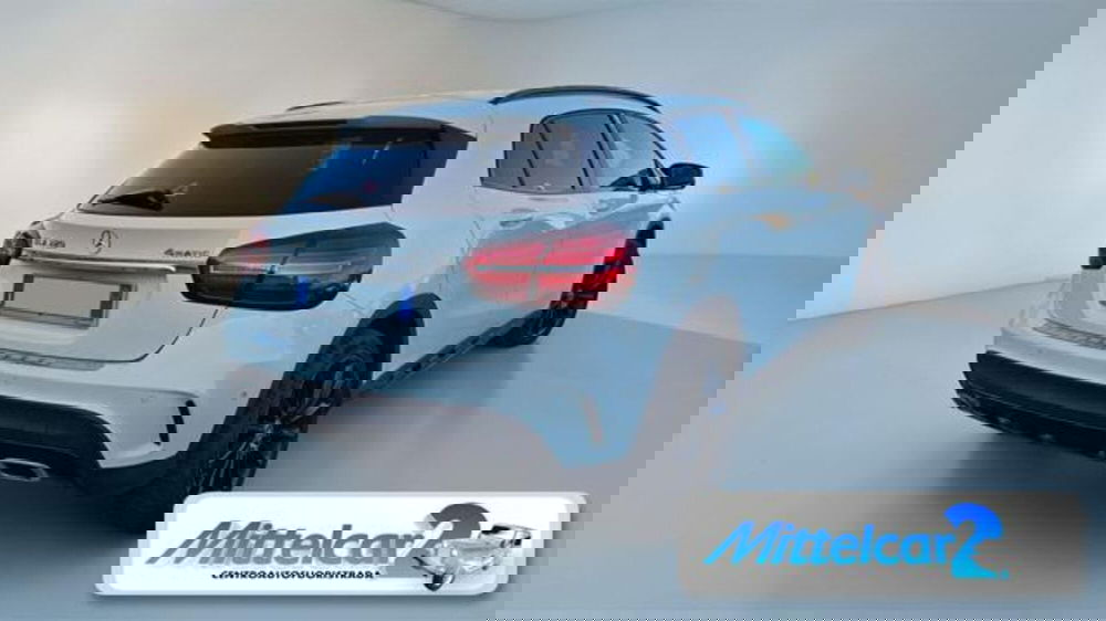 Mercedes-Benz GLA SUV usata a Udine (5)