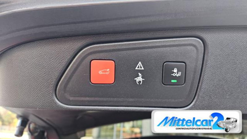 Peugeot 3008 usata a Udine (14)