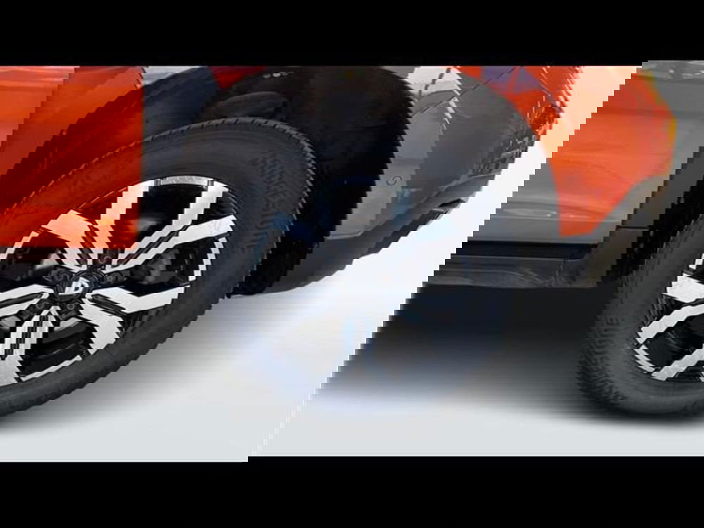 Dacia Duster usata a Firenze (15)