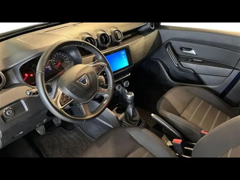 Dacia Duster usata a Firenze (10)