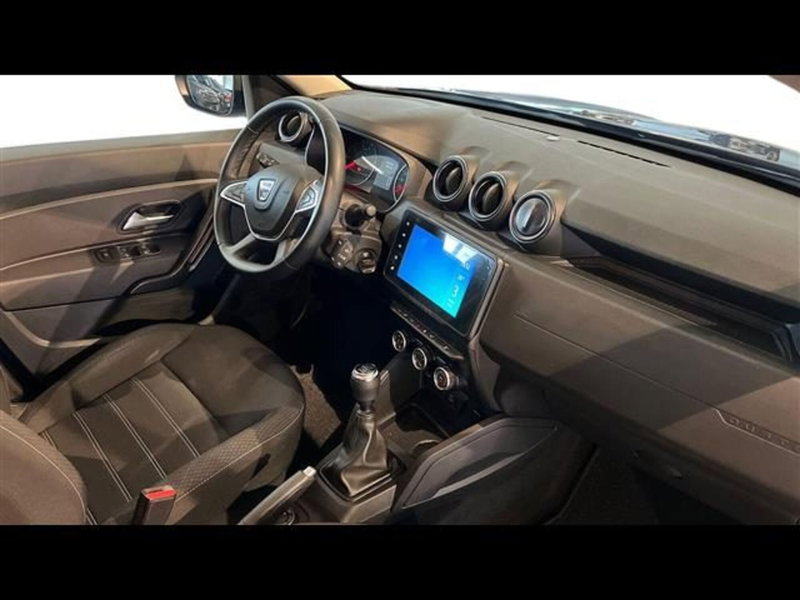 Dacia Duster usata a Firenze (11)
