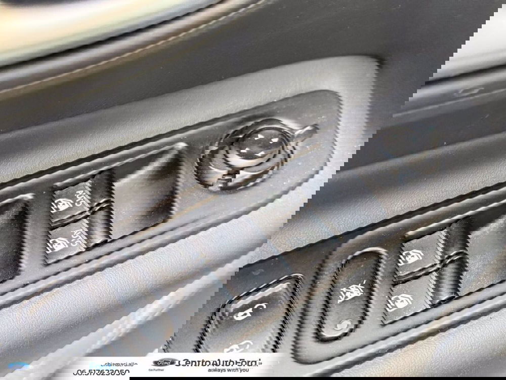 Jeep Renegade usata a Roma (19)