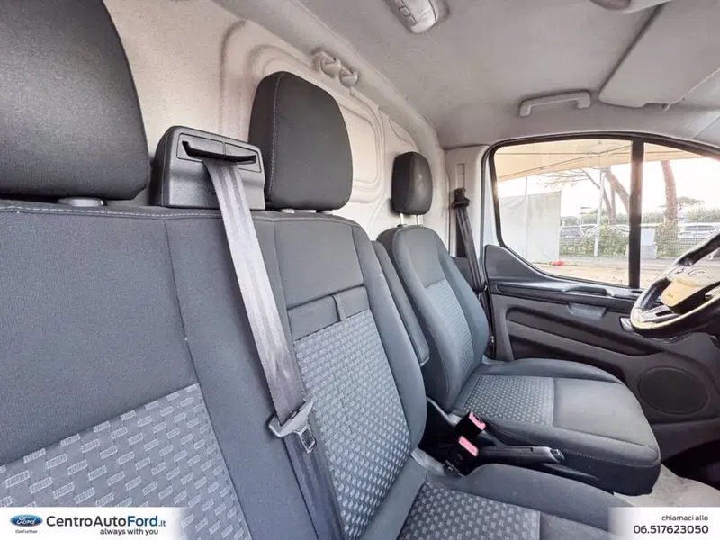 Ford Transit Custom Furgone usata a Roma (7)